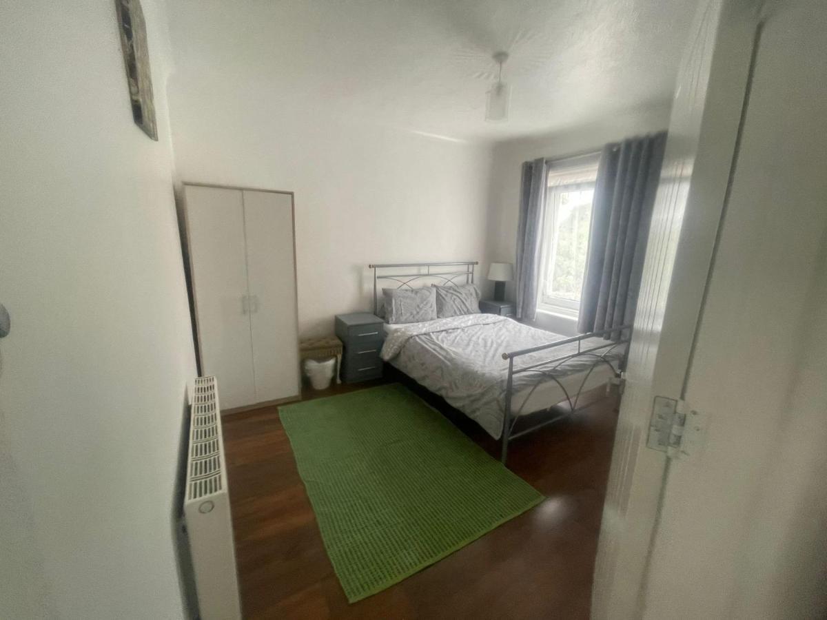 4 Bedroom House 10 Mins Walk To The Beach And Less Than A Mile From Bournemouth Main Station Екстер'єр фото